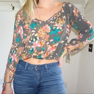 O’Neill crop floral shirt